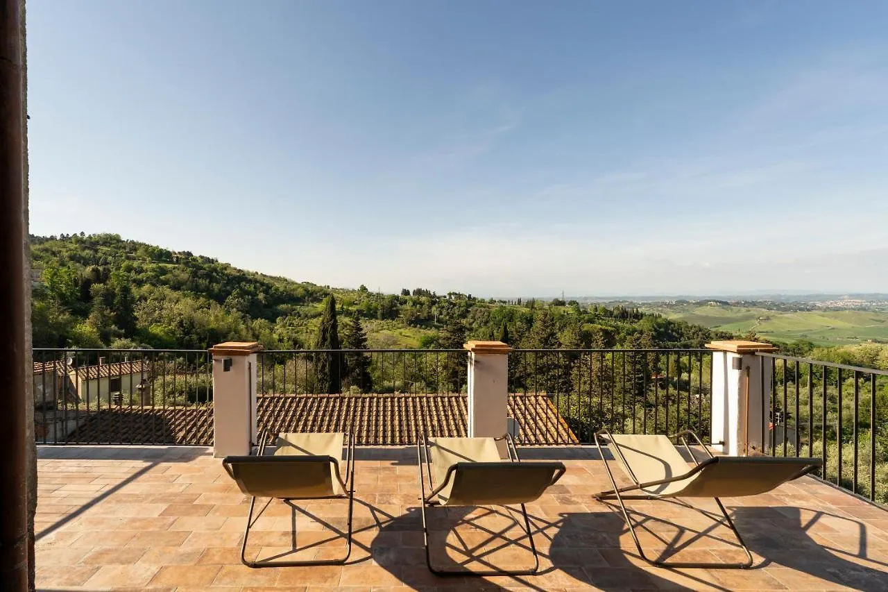 Le Vecchie Cantine Chianni Hotel