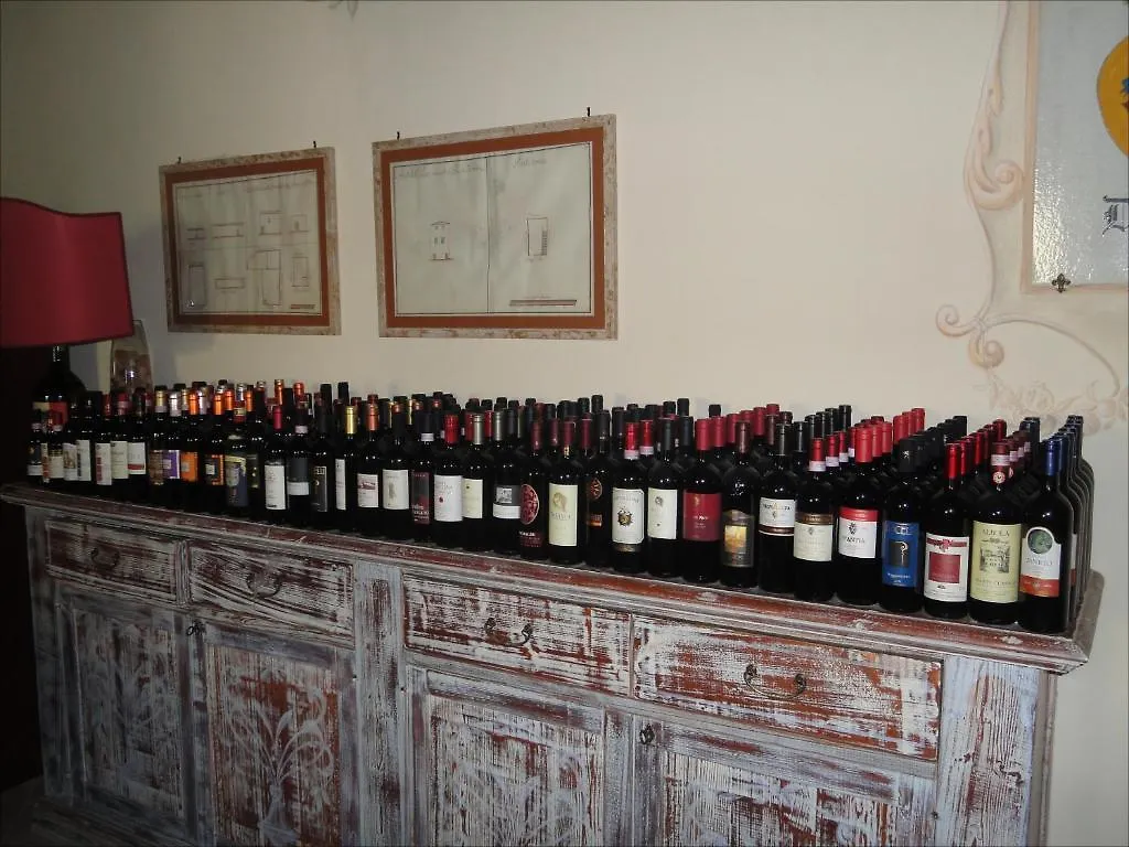 Le Vecchie Cantine Guest House Chianni Hotel