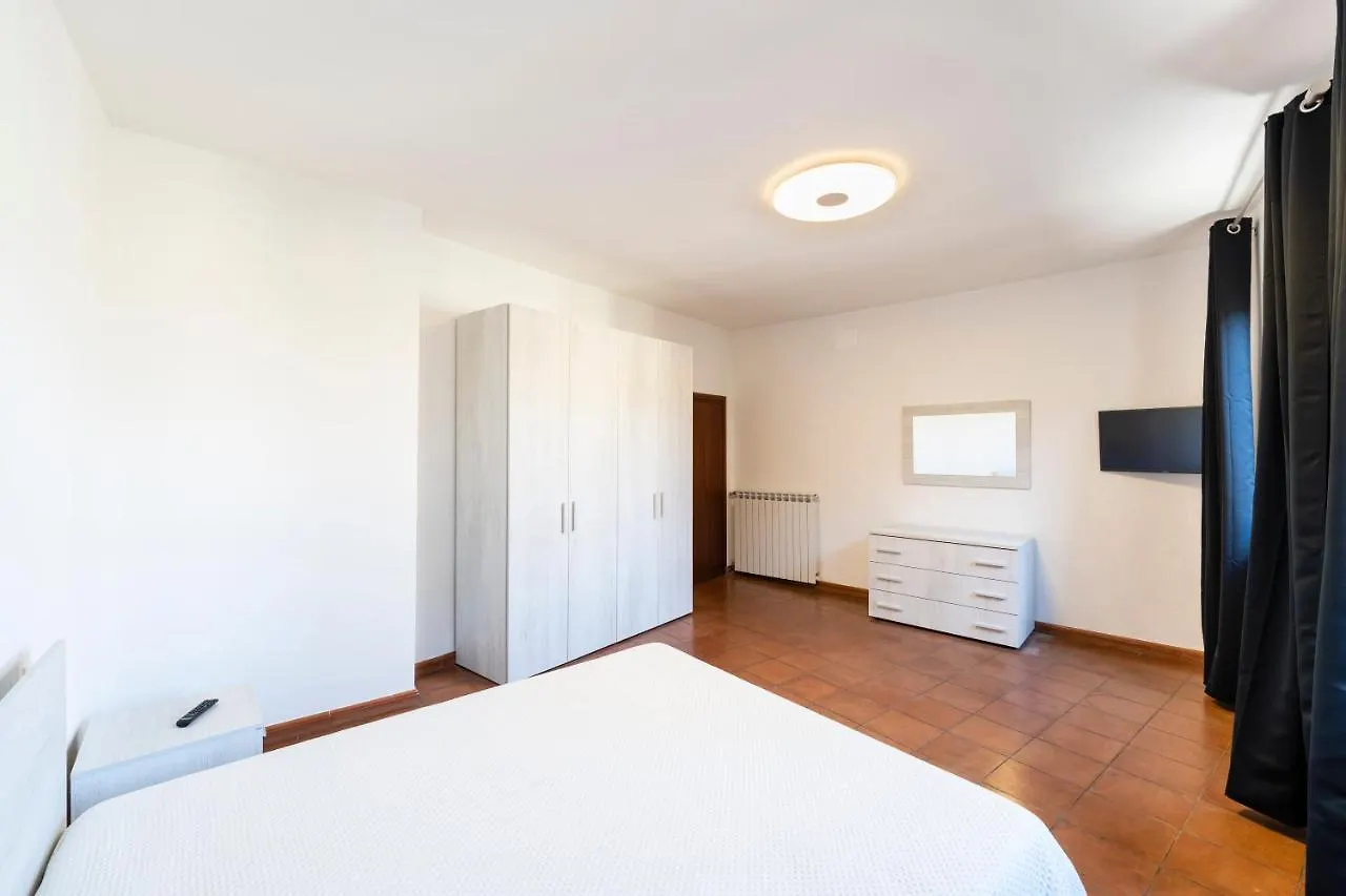 Le Vecchie Cantine Guest House Chianni Hotel